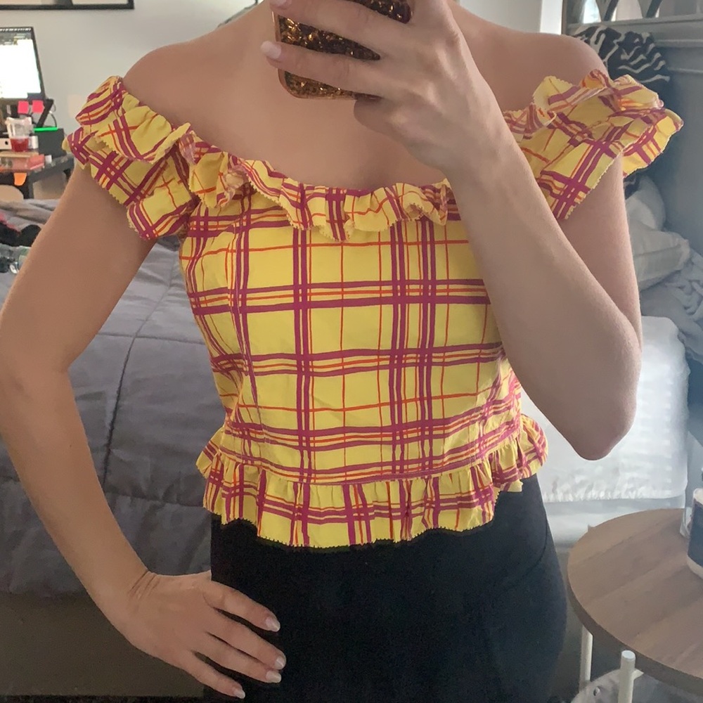 $3 w/ bun NWT - reposh L’Academie off the shoulder